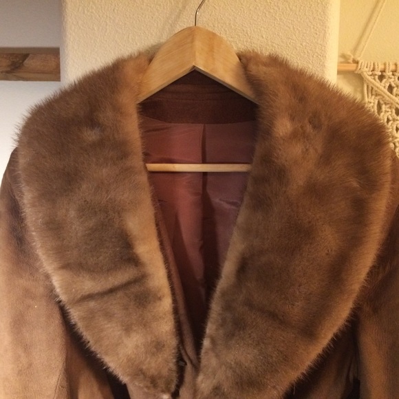 Leather jacket - Picture 4 of 5